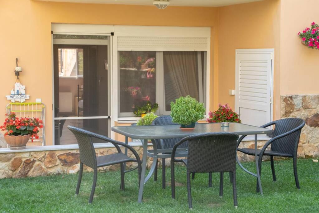 Relaxing Holidays In Nea Irakleitsa Nea Iraklitsa Exterior foto